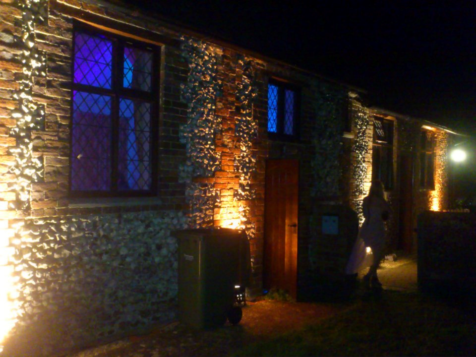 Here is some basic but effective architechtural lighting,